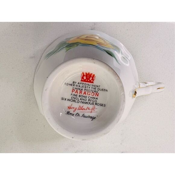 Vintage Paragon Six World Famous Roses MME Ch Sauvage Tea Cup w/handle‎ - Picture 7 of 8